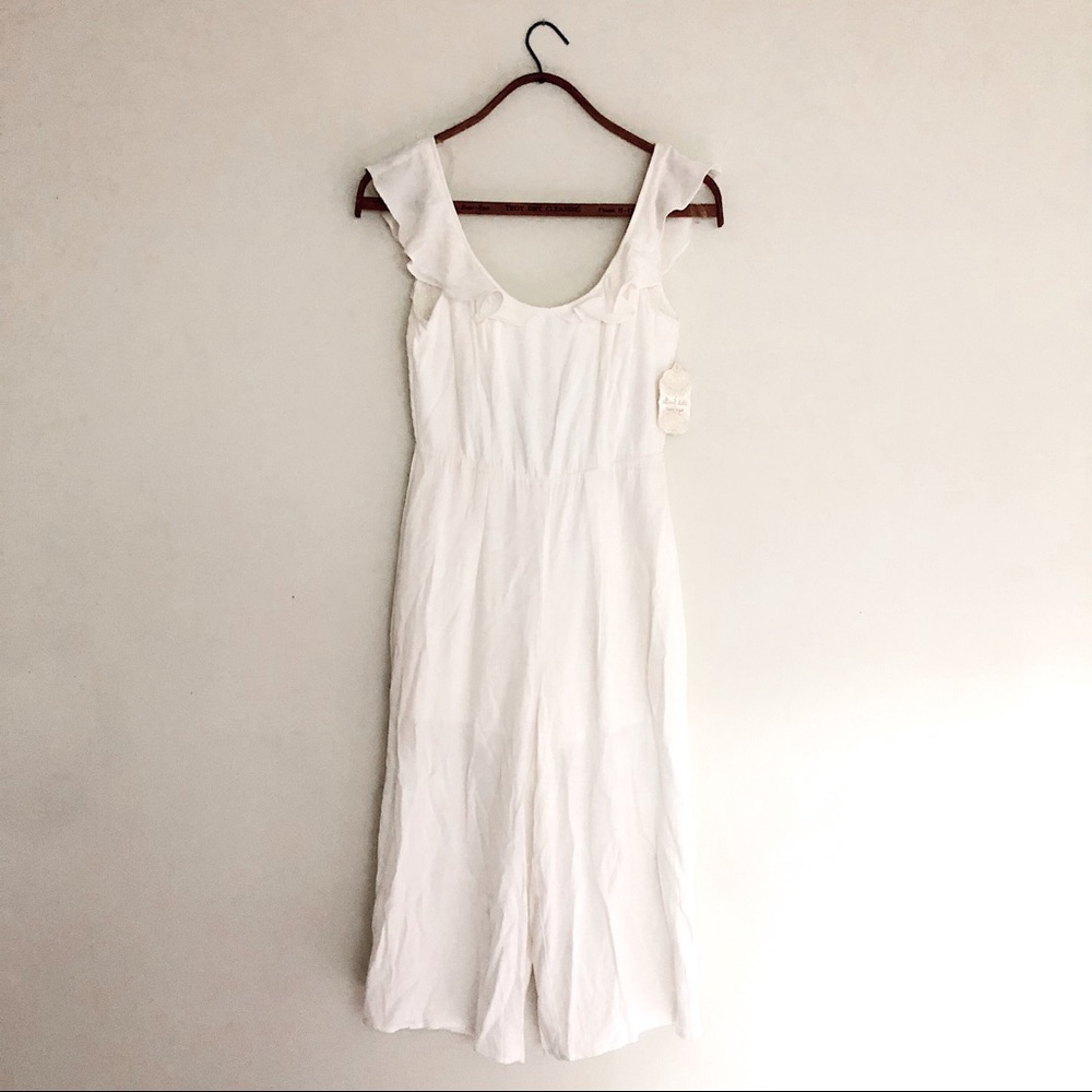 NWT Altar’d State white jumper romper Capri ruffle